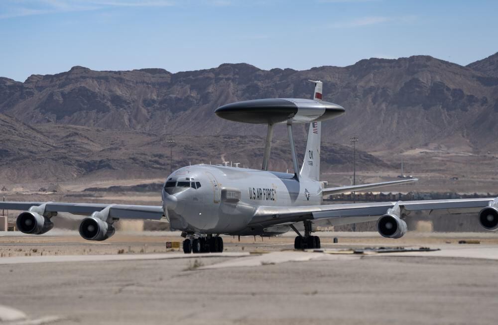 air force e-3 pay