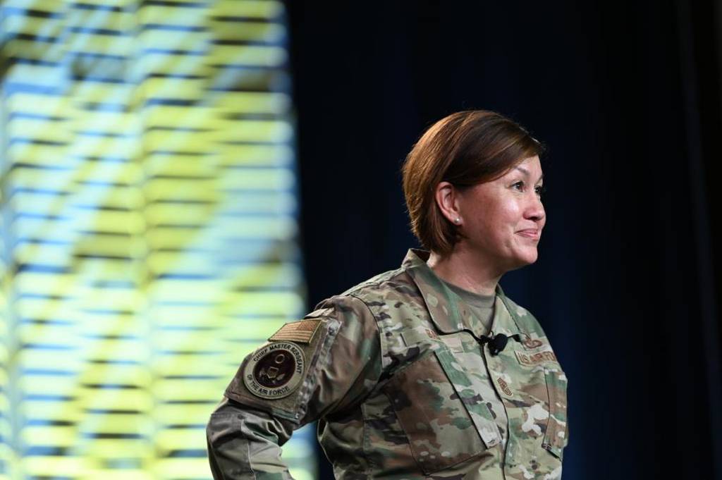 Commentary: From one leader to another, the Army values > Joint Base San  Antonio > News